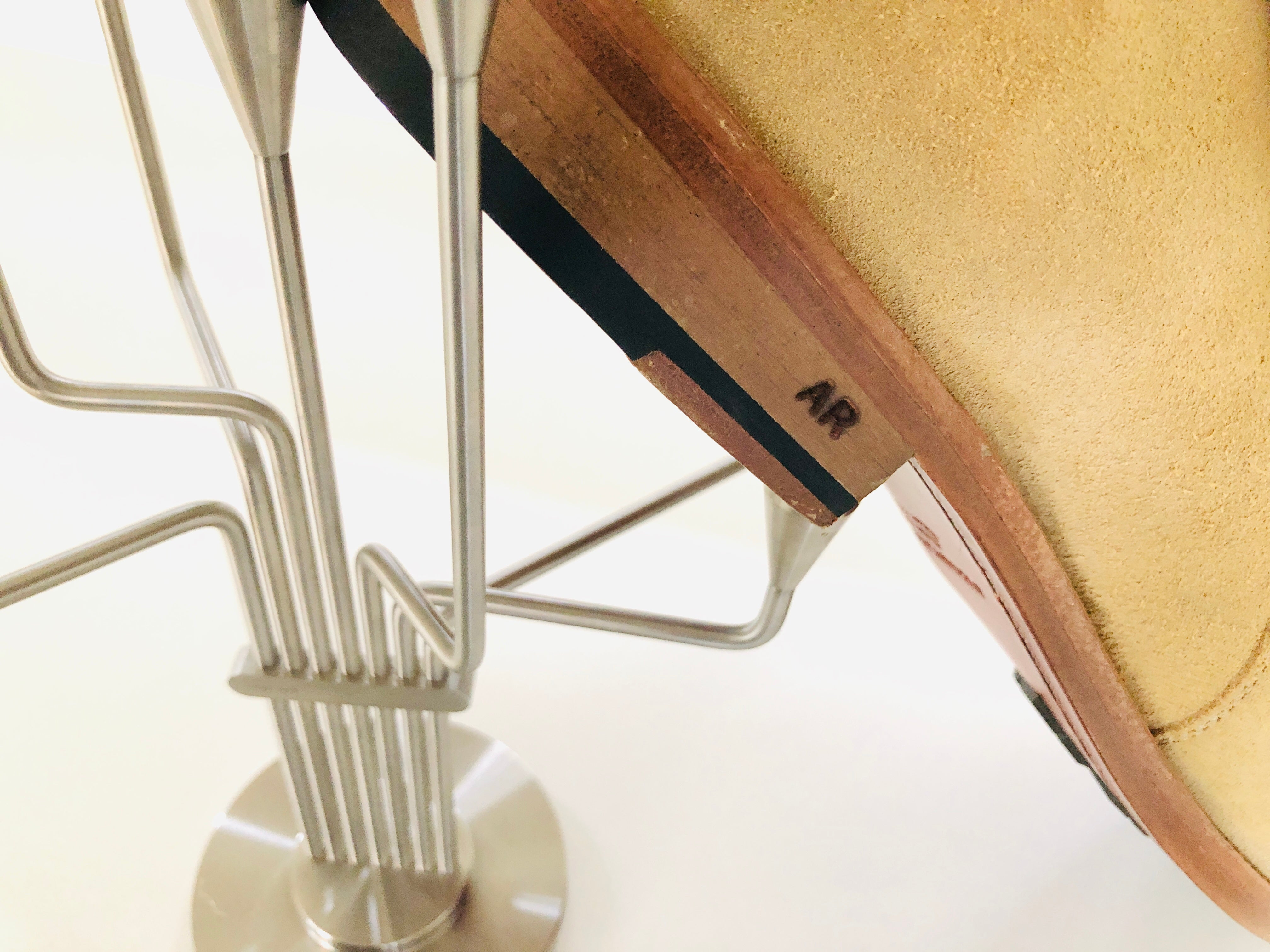 LASER ENGRAVE INITIALS ON HEEL