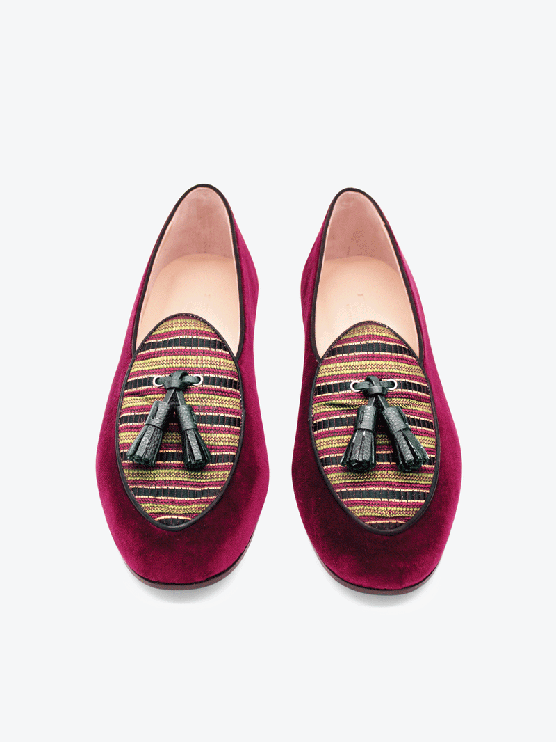 Top view of limited edition Leo 1976 Maroon Belgian slipper. Meticulously handwoven jacquard cloth with full grain leather trims set onto a leather sole with stacked leather heel.